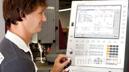 Цифровой контроллер числового программного управления позволяет операторам настраивать функции