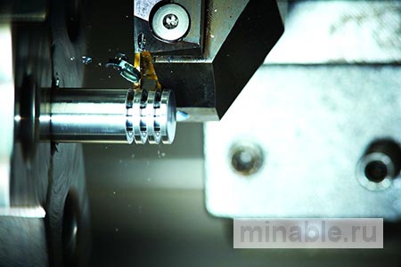 Система Seco X4 нарезания канавок и отрезания стабилизирует обработку мелких деталей