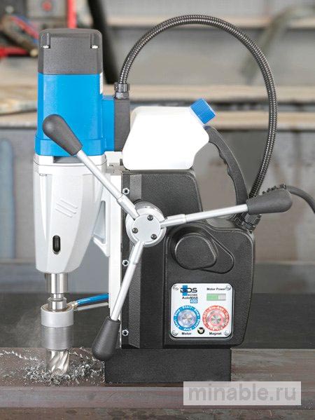 Компактный сверлильный станок с автоподачей