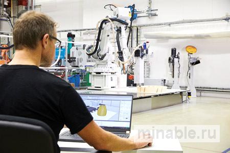 Программное обеспечение исключает ручное программирование для пространственной печати