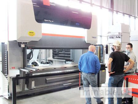 Bystronic открывает новый Experience Center