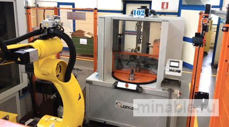 Станок с числовым программным управлением для снятия заусенцев