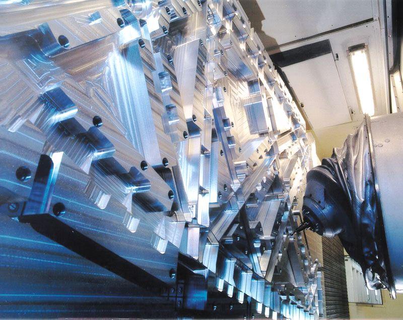 ВЫСОЧАЙШАЯ ДИНАМИКА СТАНКА ДЛЯ ОБРАБОТКИ АЛЮМИНИЯ