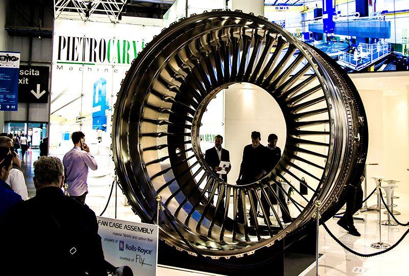 СТРОИТЬ БУДУЩЕЕ