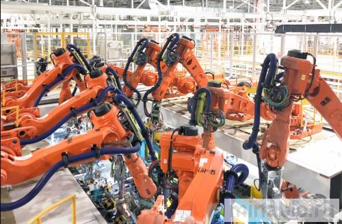 Роботизированная линия сборки автомобильного кузова на заводе GAC Motor