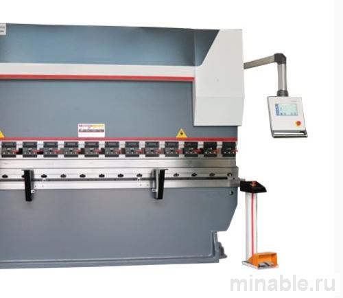 Листогибочный пресс с числовым программным управлением