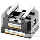 Универсальная комбинация зажима и поддона