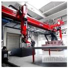 Вертикальный обрабатывающий центр с портальным погрузчиком RV20-16 от компании Reis Robotics для обработки крупных деталей