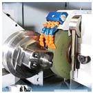 Круглошлифовальный станок со шпиндельной головкой с прямым приводом и гидростатической осью В Kel-Varia от компании Kellenberger